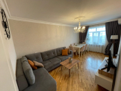 Satılır 2 otaqlı 60 m2 köhnə tikili Həzi Aslanov m.