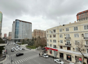 Satılır 3 otaqlı 87 m2 köhnə tikili Gənclik m.