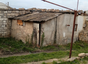 Satılır 2 otaqlı 1 m2 bağ evi Qala
