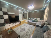 Satılır 6 otaqlı 2 m2 həyət evi Badamdar