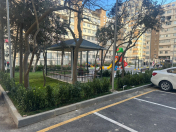 Satılır 4 otaqlı 100 m2 köhnə tikili İnşaatçılar m.