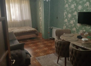 Satılır 1 otaqlı 44 m2 köhnə tikili 8 km