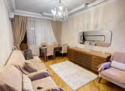 Satılır 3 otaqlı 70 m2 köhnə tikili 4 mkr