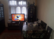 Satılır 3 otaqlı 85 m2 köhnə tikili Həzi Aslanov m.