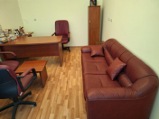 İcarəyə verilir 2 otaqlı 30 m2 ofis 8 mkr