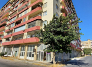 Satılır 1 otaqlı 200 m2 obyekt Neapol dairəsi