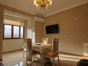 İcarəyə verilir 2 otaqlı 82 m2 köhnə tikili Nəriman Nərimanov m.