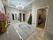 Satılır 3 otaqlı 120 m2 yeni tikili Qara Qarayev m.