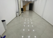 Satılır 2 otaqlı 65 m2 obyekt 28 May m.