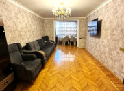 Satılır 3 otaqlı 80 m2 köhnə tikili İnşaatçılar m.