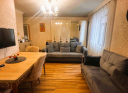 Satılır 2 otaqlı 40 m2 köhnə tikili Gənclik m.