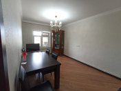 Satılır 3 otaqlı 82 m2 köhnə tikili Y.Günəşli