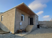 Satılır 3 otaqlı 81 m2 həyət evi Qobu