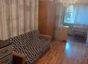 Satılır 2 otaqlı 46 m2 köhnə tikili Oskar şadlıq sarayı