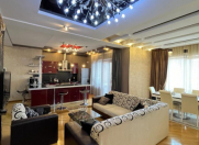 Satılır 3 otaqlı 110 m2 yeni tikili Nizami m.