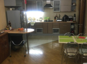 İcarəyə verilir 2 otaqlı 85 m2 yeni tikili Şah İsmayıl Xətai m.