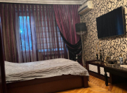 Satılır 1 otaqlı 35 m2 köhnə tikili Hyatt Regency