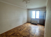 Satılır 3 otaqlı 60 m2 köhnə tikili Xalqlar Dostluğu m.