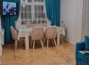 Satılır 2 otaqlı 60 m2 köhnə tikili Əhmədli m.