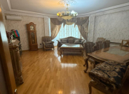Satılır 3 otaqlı 135 m2 yeni tikili İnşaatçılar m.