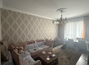 Satılır 3 otaqlı 85 m2 köhnə tikili İnşaatçılar m.