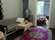 Satılır 2 otaqlı 50 m2 köhnə tikili Sahil m.