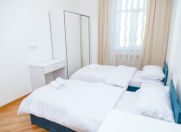 Satılır 6 otaqlı 172 m2 yeni tikili 8 Noyabr m.