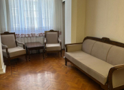 İcarəyə verilir 2 otaqlı 65 m2 köhnə tikili Səməd Vurğun parkı