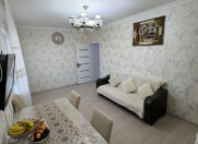 Satılır 2 otaqlı 40 m2 köhnə tikili Xalqlar Dostluğu m.