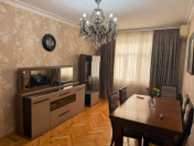 Satılır 2 otaqlı 63 m2 köhnə tikili Əhmədli