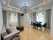 İcarəyə verilir 3 otaqlı 120 m2 yeni tikili 28 May m.