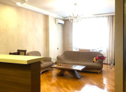 Satılır 3 otaqlı 83 m2 yeni tikili 8 Noyabr m.