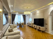 Satılır 3 otaqlı 134 m2 yeni tikili Gənclik m.