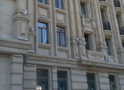 Satılır 6 otaqlı 240 m2 yeni tikili Bayıl parkı