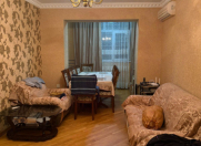 Satılır 3 otaqlı 70 m2 köhnə tikili Şah İsmayıl Xətai m.