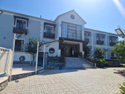 Satılır 17 otaqlı 1400 m2 obyekt Qəbələ