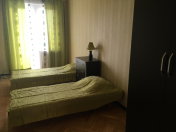 İcarəyə verilir 2 otaqlı 70 m2 köhnə tikili Nəsimi r.