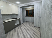 Satılır 3 otaqlı 80 m2 köhnə tikili Həzi Aslanov m.