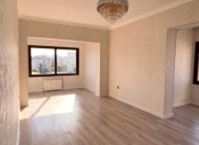 Satılır 4 otaqlı 102 m2 köhnə tikili Gənclik m.