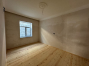 Satılır 3 otaqlı 2 m2 yeni tikili Binə