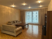 İcarəyə verilir 4 otaqlı 180 m2 yeni tikili 28 May m.