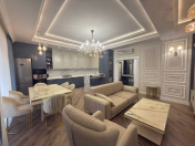 Satılır 3 otaqlı 120 m2 yeni tikili Ağ şəhər