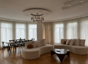 Satılır 3 otaqlı 192 m2 yeni tikili Şah İsmayıl Xətai m.