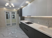 Satılır 4 otaqlı 110 m2 köhnə tikili 8 km