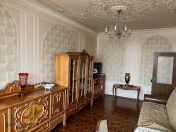 Satılır 3 otaqlı 85 m2 köhnə tikili 8 mkr