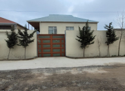 Satılır 4 otaqlı 231 m2 həyət evi Savalan