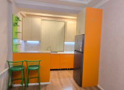 Satılır 3 otaqlı 86 m2 yeni tikili Saray