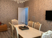 Satılır 3 otaqlı 65 m2 köhnə tikili Elmlər Akademiyası m.