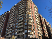 İcarəyə verilir 3 otaqlı 130 m2 yeni tikili 28 May m.