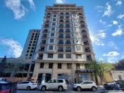 Satılır 4 otaqlı 166 m2 yeni tikili Səbail r.